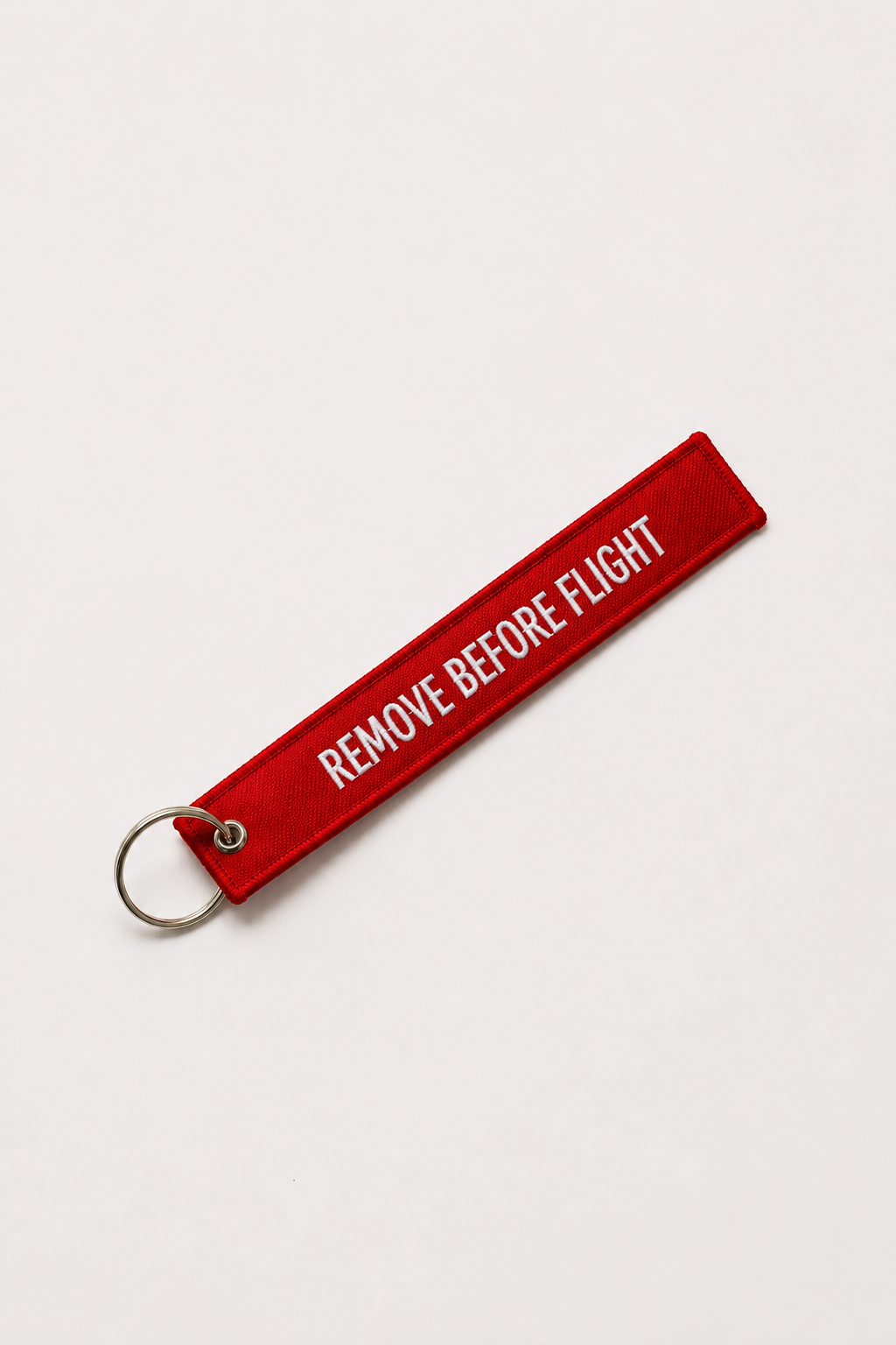 Keychain 'REMOVE BEFORE FLIGHT'